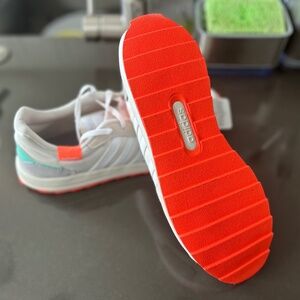 Adidas Women's Retrorun Running Shoe